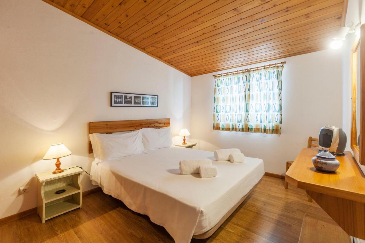 Вилла Casas Do Porto Моштейруш Экстерьер фото